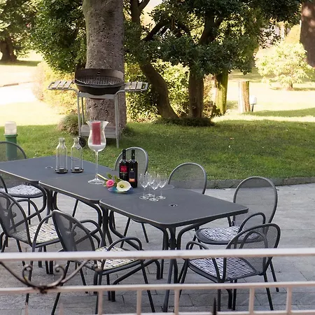 Giu On The Como Lake Faggeto Lario