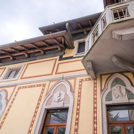 Chalet Giu On The Como Lake