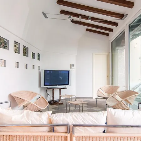 Chalet Giu On The Como Lake